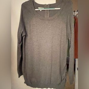 Grey, thin, Maurice’s sweater with ruching on each side.